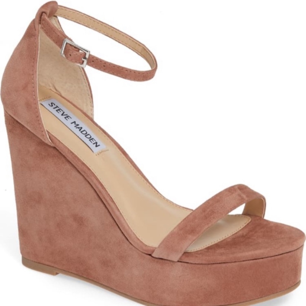 Steve Madden Succeed blush suede wedge size 9.5
